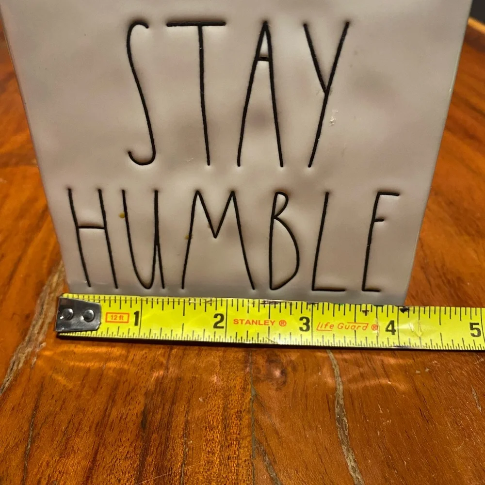 Rae Dunn Stay Humble/Be‎ Kind desk block
